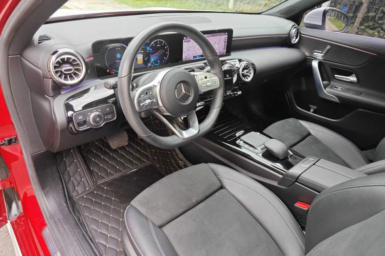 Used Mercedes-Benz A-Class 2021 A 200 L Sport Sedan Fashion Model Interior 6