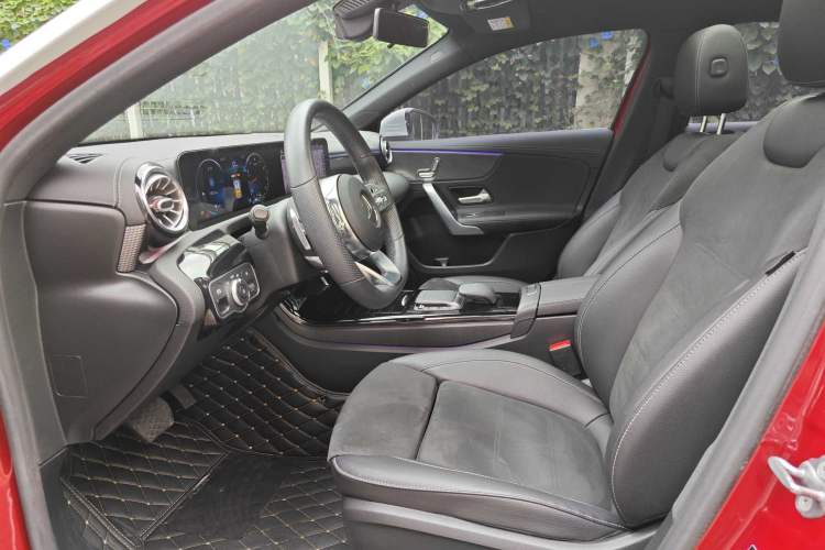 Used Mercedes-Benz A-Class 2021 A 200 L Sport Sedan Fashion Model Interior 7