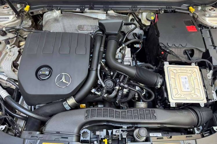 Used Mercedes-Benz A-Class 2021 A 200 L Sport Sedan Fashion Model Interior 8