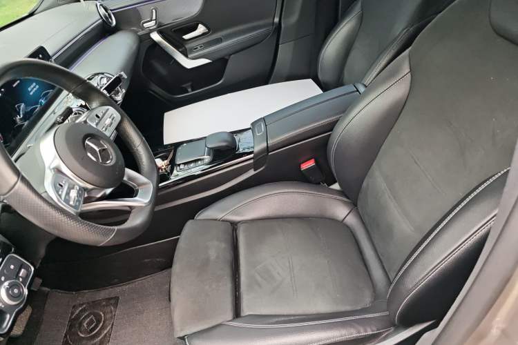Used Mercedes-Benz A-Class 2021 A 200 L Sport Sedan Fashion Model Left Front Seat