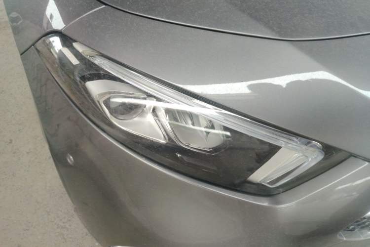 Used Mercedes-Benz A-Class 2021 A 200 L Sport Sedan Fashion Model Right Front Headlight