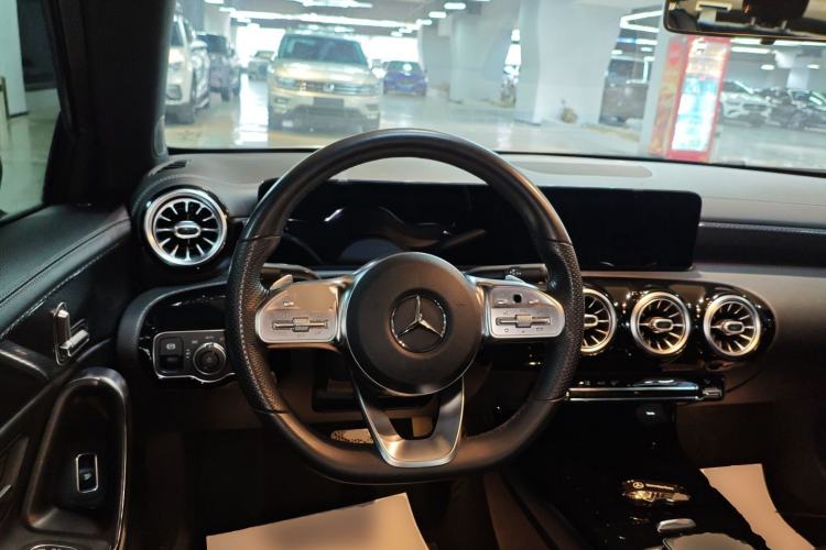 Used Mercedes-Benz A-Class 2021 A 200 L Sport Sedan Fashion Model Steering Wheel