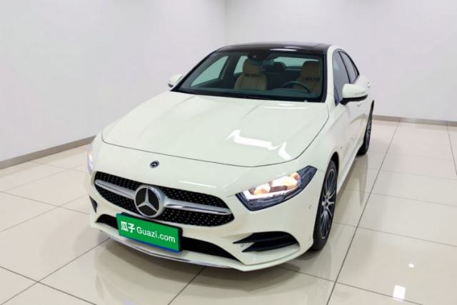 Mercedes-Benz A-Class 2021 A 180 L Sport Sedan d’occasion
