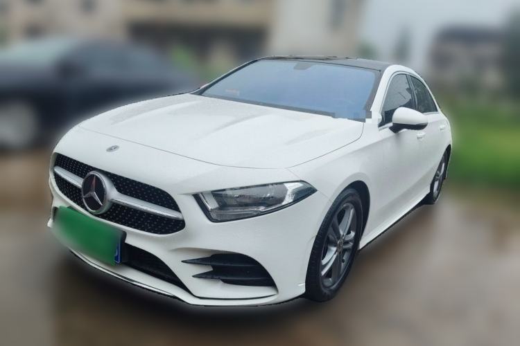 Used Mercedes-Benz A-Class 2021 Restyled A 180 L Sport Sedan Guazi used car, China used car export, Used car for sale, Used Mercedes-Benz cars, Cheapest cars for sale