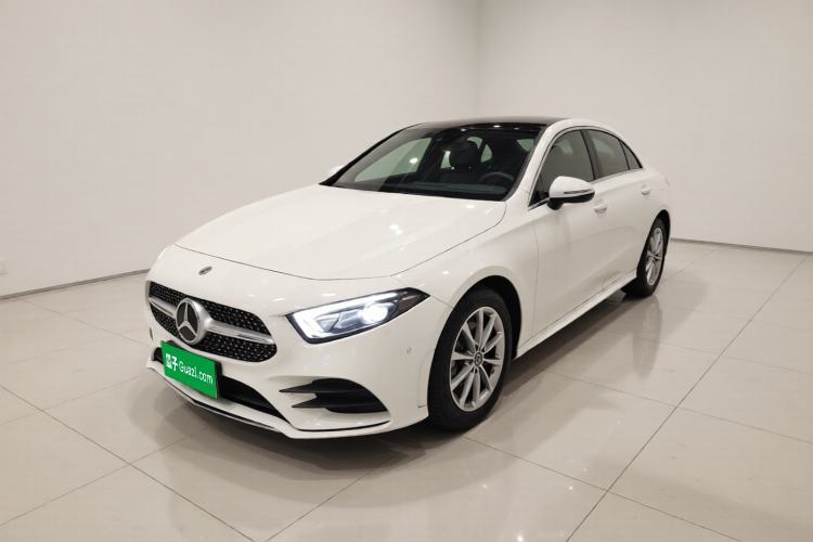 Ojetý Mercedes-Benz A-Class 2021 A 200 L Sport Sedan Dynamic Model Guazi used car, China used car export, Used car for sale, Used  cars, Cheapest cars for sale