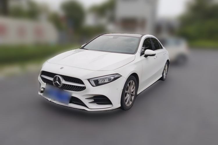 Used Mercedes-Benz A-Class 2021 A 200 L Sport Sedan Fashion Model Guazi used car, China used car export, Used car for sale, Used cars, Cheapest cars for sale