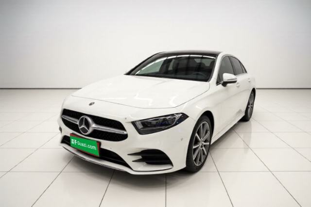 Mercedes-Benz A-Class 2021 A 180 L Sport Sedan usado