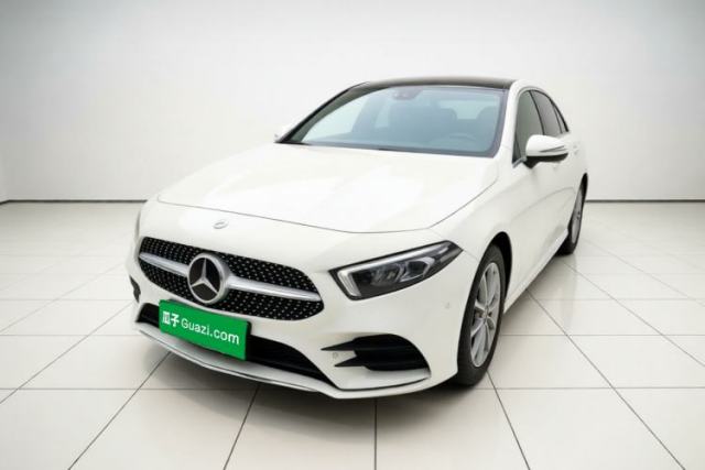 Mercedes-Benz A-Class 2021 A 200 L Sport Sedan Fashion Model usado