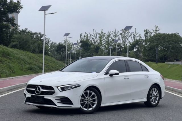Used Mercedes-Benz A-Class 2021 A 200 L Sport Sedan Fashion Model