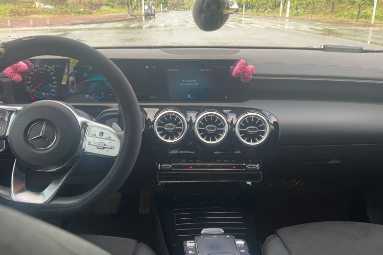 Used Mercedes-Benz A-Class 2021 A 200 L Sport Sedan Fashion Model Audio And AC Panel