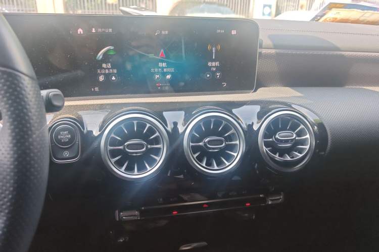 Used Mercedes-Benz A-Class 2021 A 200 L Sport Sedan Fashion Model Audio And AC Panel