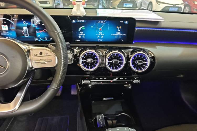 Used Mercedes-Benz A-Class 2021 A 200 L Sport Sedan Fashion Model Audio And AC Panel