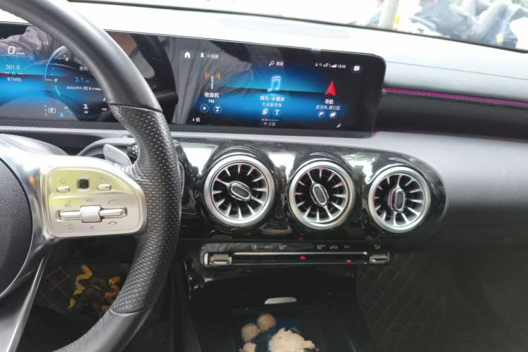 Used Mercedes-Benz A-Class 2021 A 200 L Sport Sedan Fashion Model Audio And AC Panel