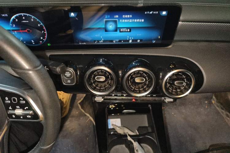 Used Mercedes-Benz A-Class 2021 A 180 L Audio And AC Panel