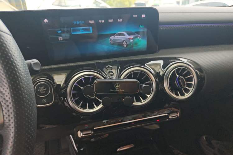 Used Mercedes-Benz A-Class 2021 A 200 L Sport Sedan Fashion Model Audio And AC Panel