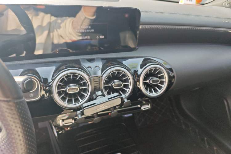 Used Mercedes-Benz A-Class 2021 A 200 L Sport Sedan Fashion Model Audio And AC Panel