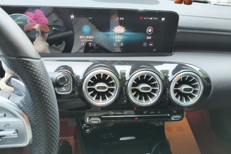 Used Mercedes-Benz A-Class 2021 A 200 L Sport Sedan Fashion Model Audio And AC Panel