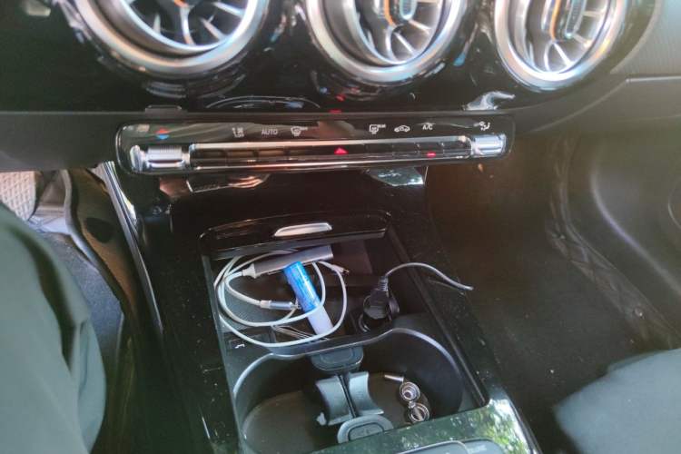 Used Mercedes-Benz A-Class 2021 A 200 L Sport Sedan Fashion Model Audio And AC Panel