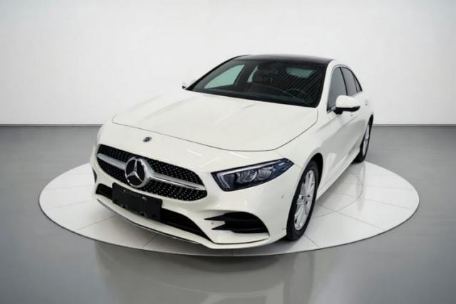 Ojetý Mercedes-Benz A-Class 2021 A 200 L Sport Sedan Fashion Model