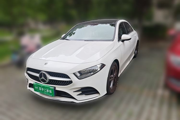 Used Mercedes-Benz A-Class 2021 Restyled A 180 L Sport Sedan Guazi used car, China used car export, Used car for sale, Used cars, Cheapest cars for sale