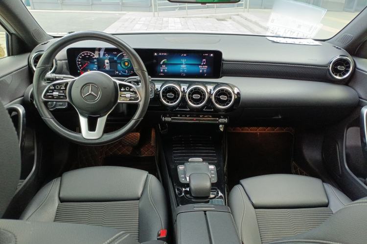 Used Mercedes-Benz A-Class 2021 A 200 Dynamic Edition Center Console