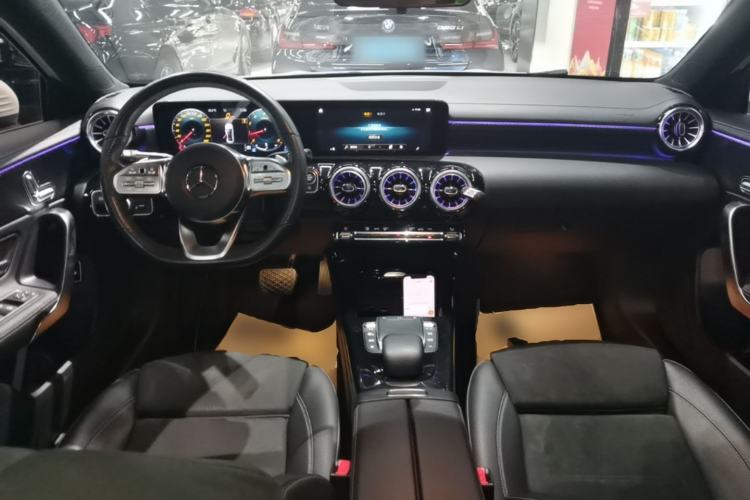 Used Mercedes-Benz A-Class 2021 A 200 L Sport Sedan Fashion Model Center Console