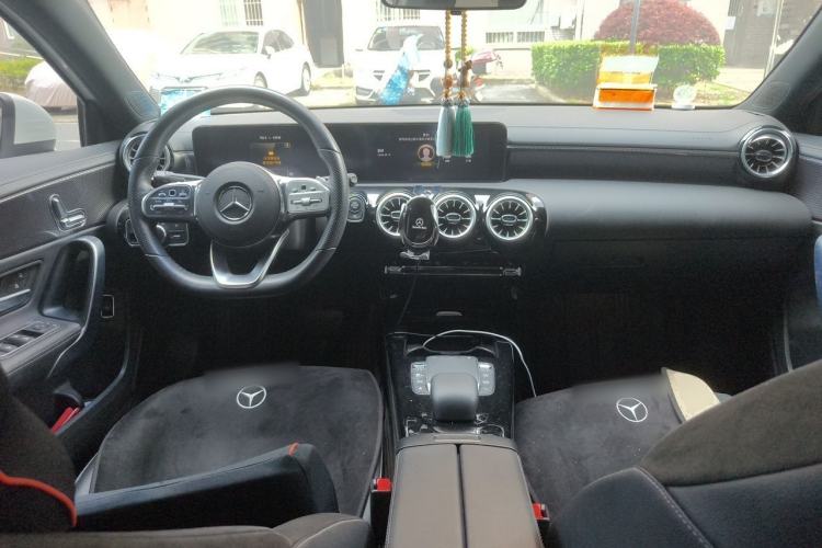 Used Mercedes-Benz A-Class 2021 A 200 L Sport Sedan Fashion Model Center Console