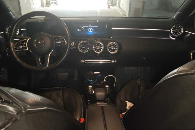 Used Mercedes-Benz A-Class 2021 A 200 L Sport Sedan Dynamic Model Center Console