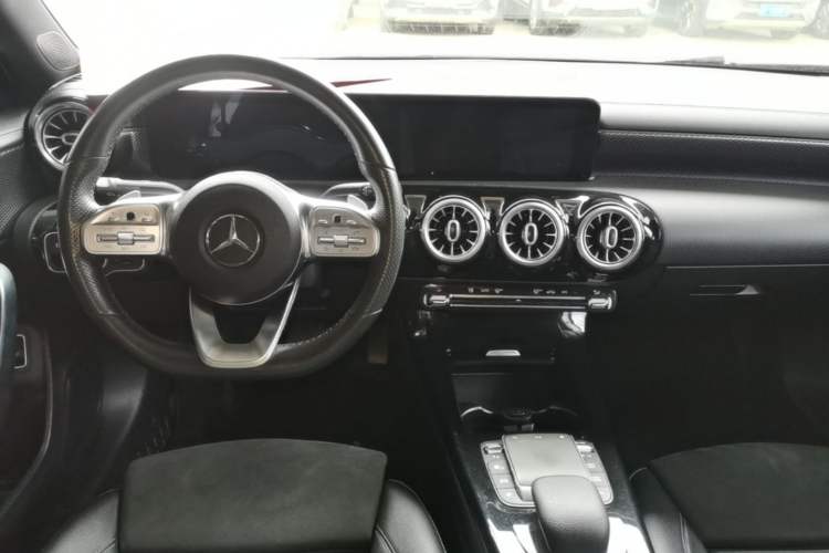 Used Mercedes-Benz A-Class 2021 A 200 L Sport Sedan Fashion Model Center Console