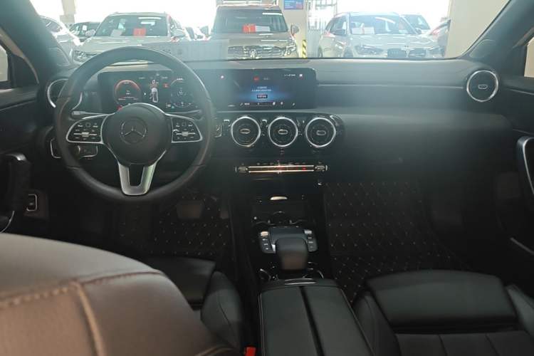 Used Mercedes-Benz A-Class 2021 A 200 L Sport Sedan Dynamic Model Center Console