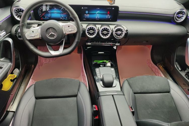 Used Mercedes-Benz A-Class 2021 A 200 L Sport Sedan Fashion Model Center Console