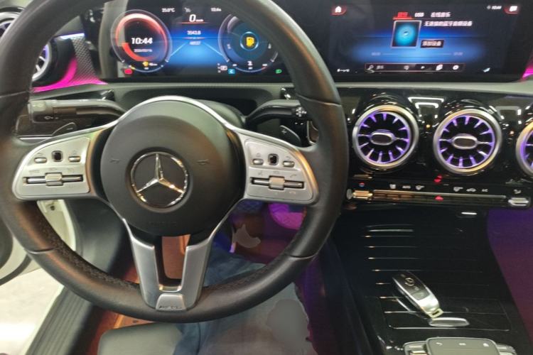 Used Mercedes-Benz A-Class 2021 Restyled A 180 L Sport Sedan Center Console