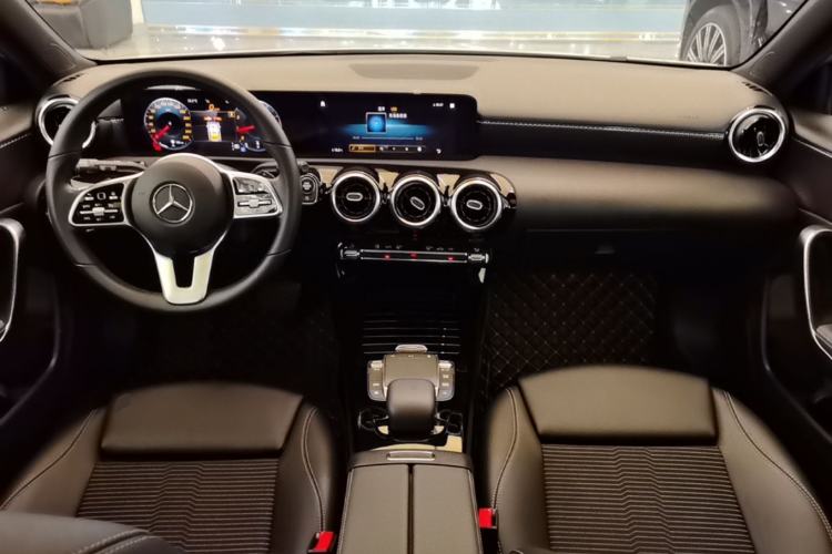 Used Mercedes-Benz A-Class 2021 A 200 Dynamic Edition Center Console