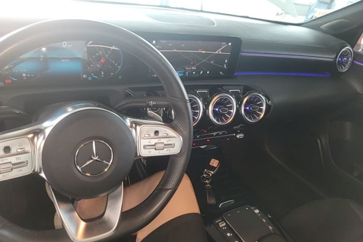Used Mercedes-Benz A-Class 2021 A 200 L Sport Sedan Fashion Model Center Console