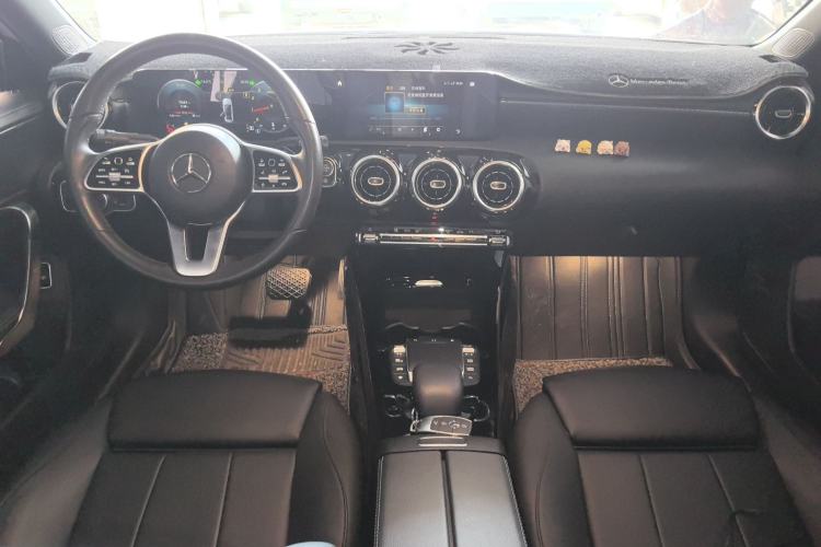 Used Mercedes-Benz A-Class 2021 A 200 L Sport Sedan Dynamic Model Center Console