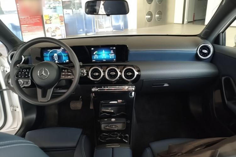 Used Mercedes-Benz A-Class 2021 A 180 L Center Console