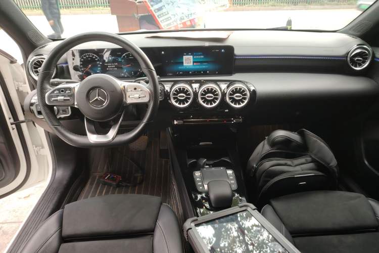 Used Mercedes-Benz A-Class 2021 A 200 L Sport Sedan Fashion Model Center Console