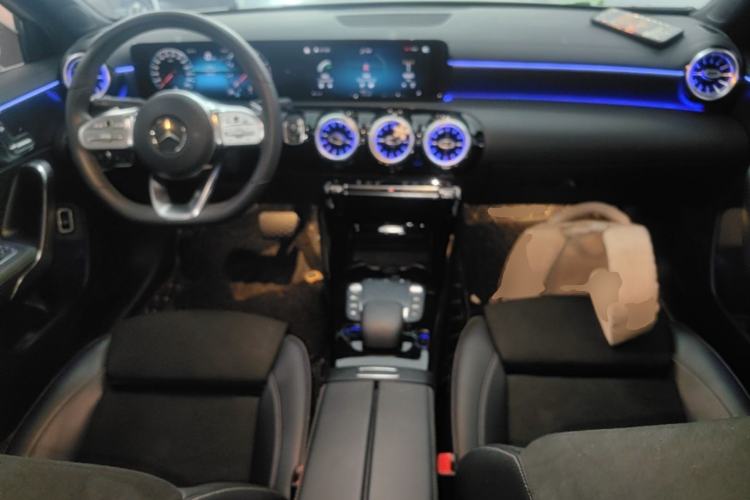 Used Mercedes-Benz A-Class 2021 A 200 L Sport Sedan Fashion Model Center Console