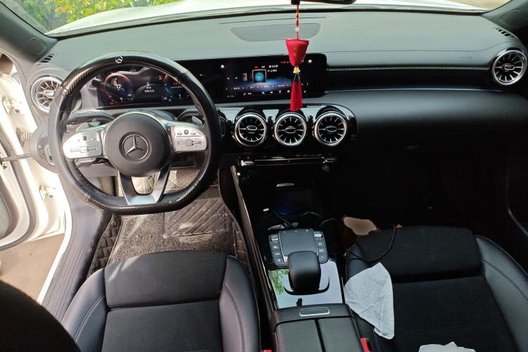 Used Mercedes-Benz A-Class 2021 A 200 L Sport Sedan Fashion Model Center Console