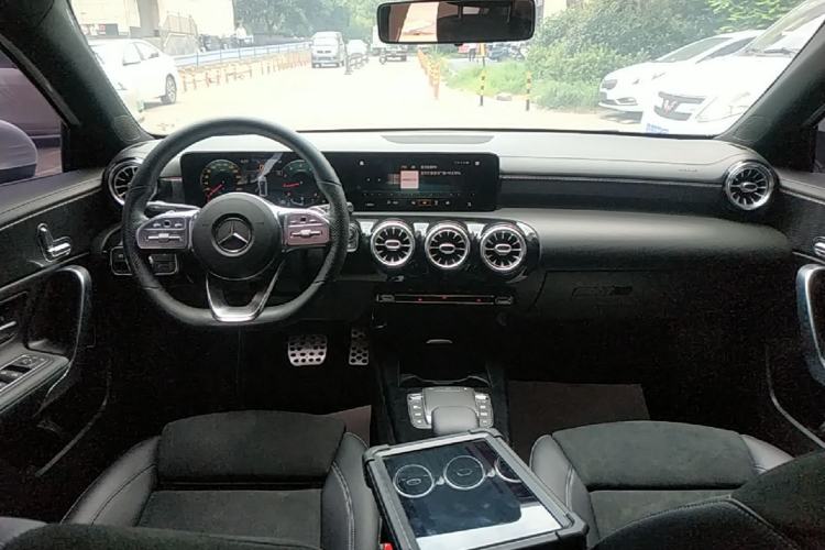 Used Mercedes-Benz A-Class 2021 A 200 L Sport Sedan Fashion Model Center Console