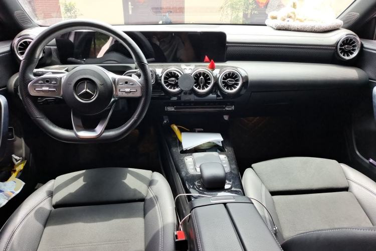 Used Mercedes-Benz A-Class 2021 A 200 L Sport Sedan Fashion Model Center Console