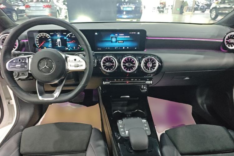 Used Mercedes-Benz A-Class 2021 A 200 L Sport Sedan Fashion Model Center Console