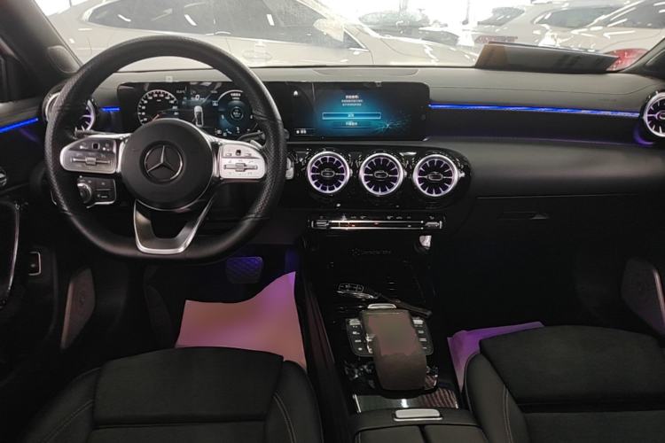 Used Mercedes-Benz A-Class 2021 A 200 L Sport Sedan Fashion Model Center Console