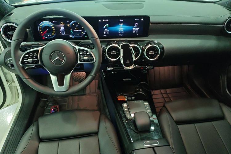 Used Mercedes-Benz A-Class 2021 A 180 L Sport Sedan Center Console