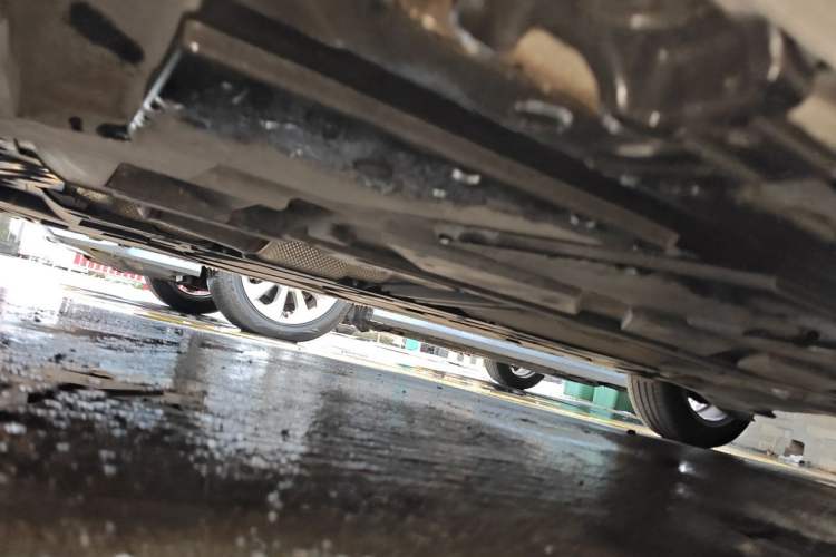 Used Mercedes-Benz A-Class 2021 A 200 L Sport Sedan Fashion Model Chassis Front Left