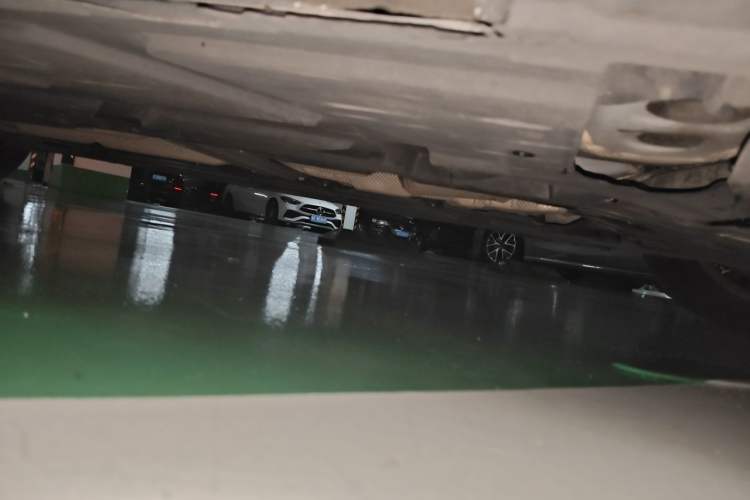 Used Mercedes-Benz A-Class 2021 A 200 L Sport Sedan Fashion Model Chassis Front Right