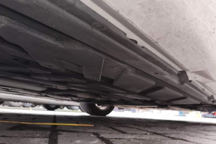 Used Mercedes-Benz A-Class 2021 A 200 L Sport Sedan Fashion Model Chassis Front Right