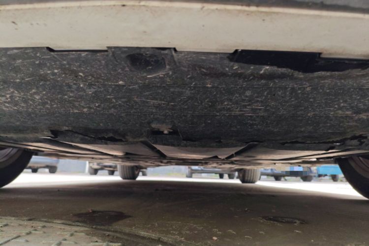Used Mercedes-Benz A-Class 2021 A 200 L Sport Sedan Fashion Model Chassis Front