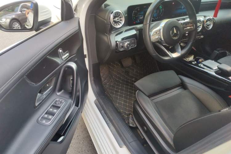 Used Mercedes-Benz A-Class 2021 A 200 L Sport Sedan Fashion Model Driver Seat