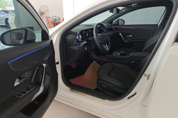 Used Mercedes-Benz A-Class 2021 A 200 Dynamic Edition Driver Seat